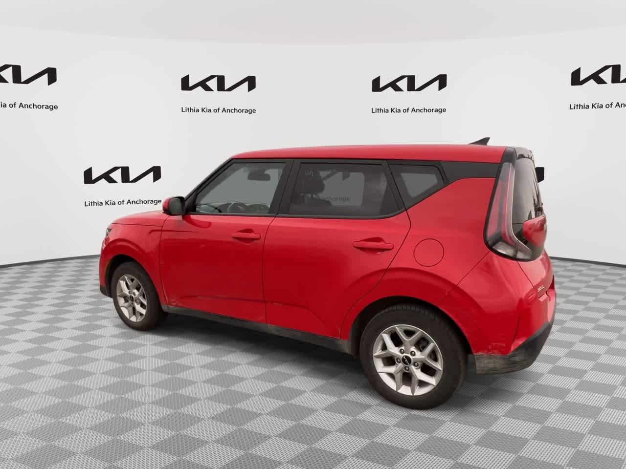 Used 2024 Kia Soul LX w/ Option Group 015 FWD image 6