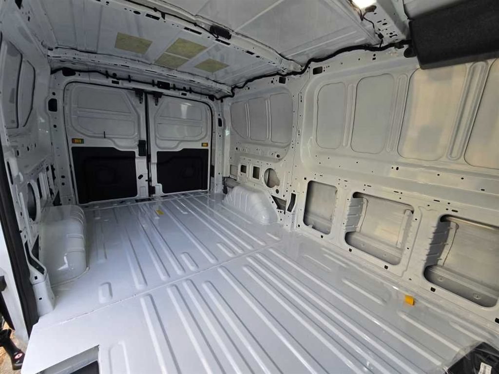 New 2026 Ford Transit 150 Low Roof RWD image 22