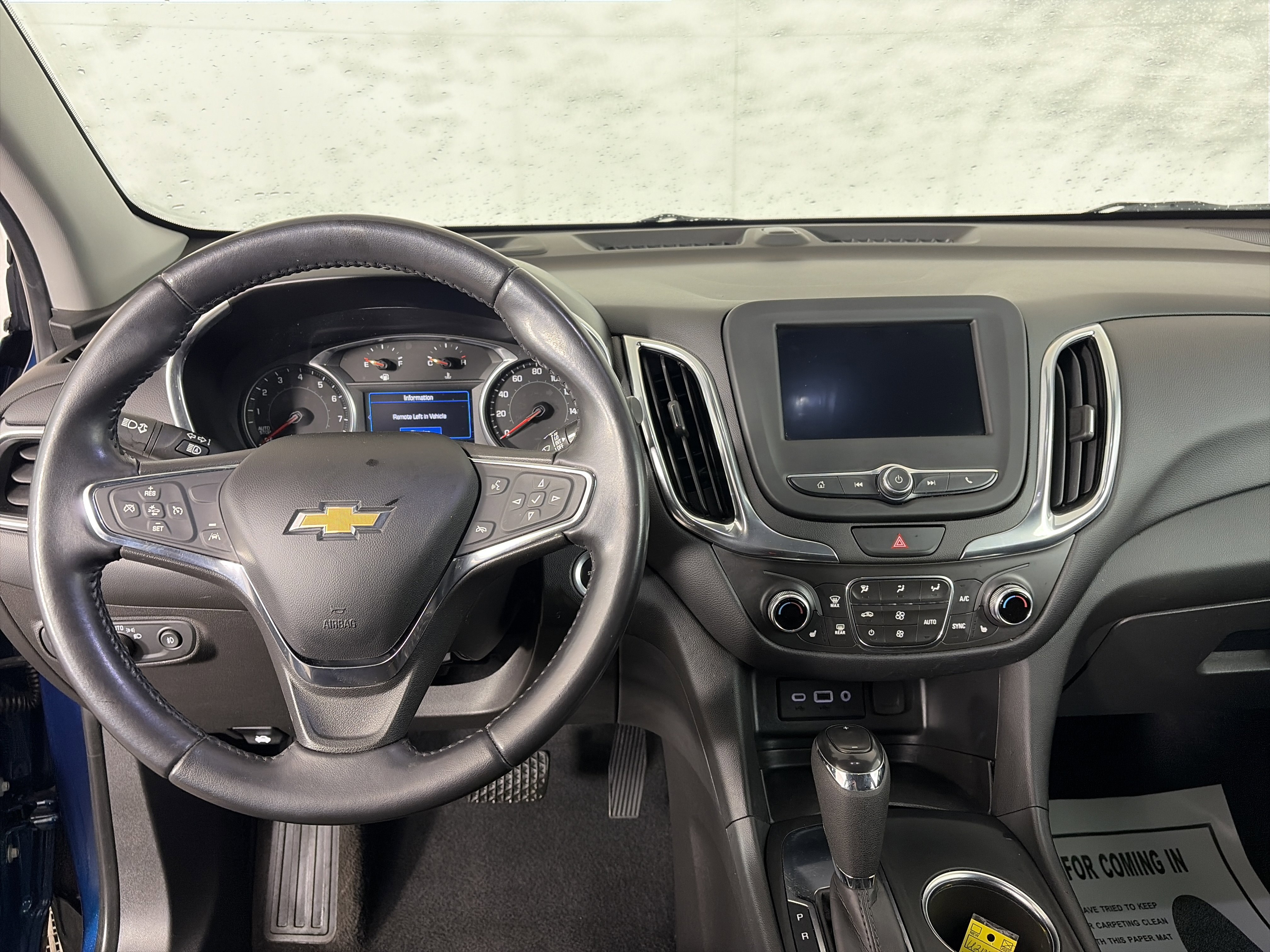 Used 2021 Chevrolet Equinox LT image 3