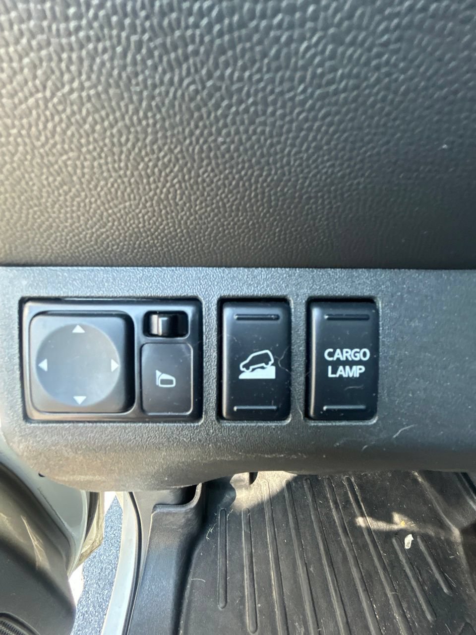 Used 2020 Nissan Frontier PRO-4X AWD/4WD image 19