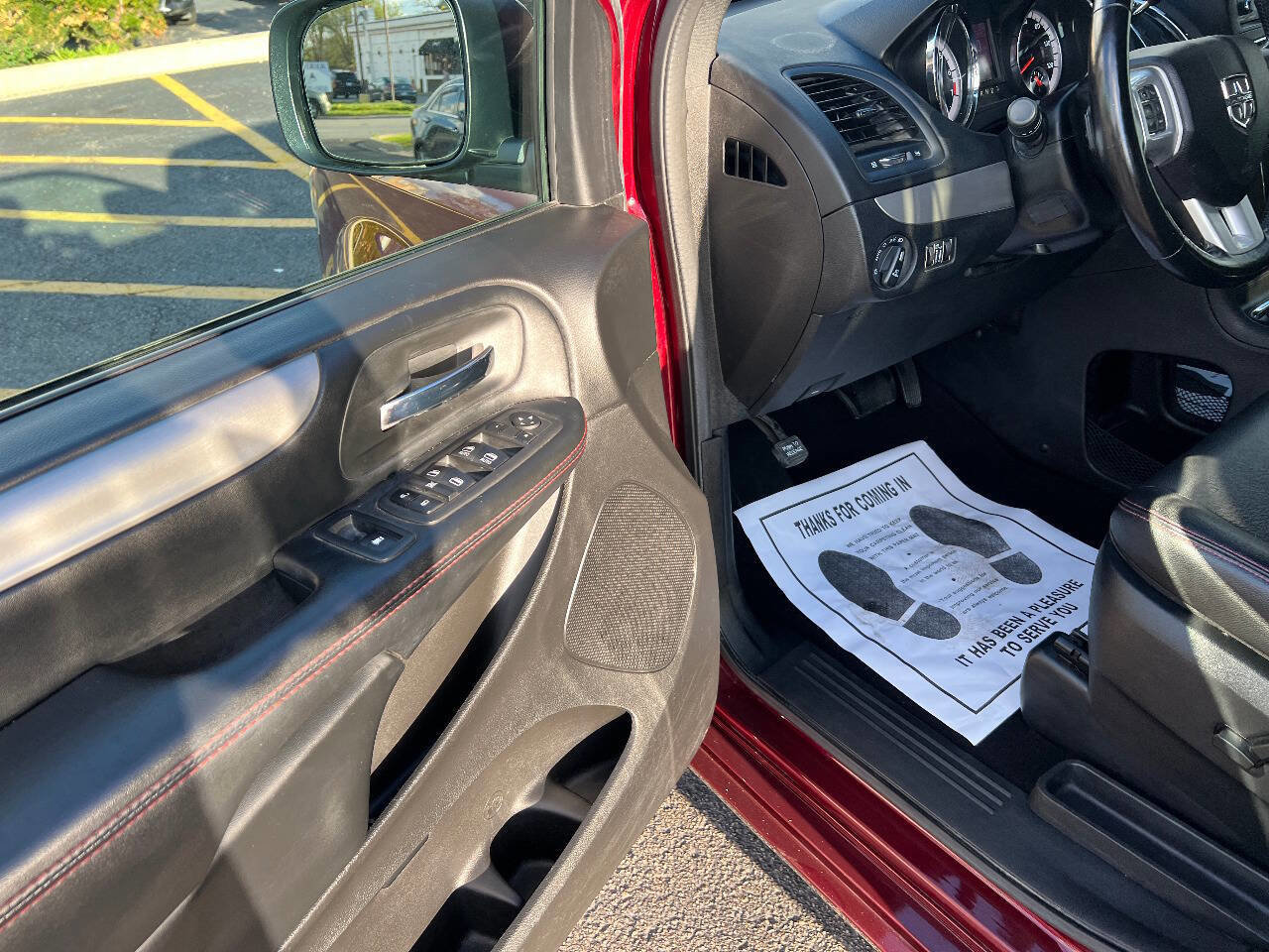 Used 2019 Dodge Grand Caravan GT image 17