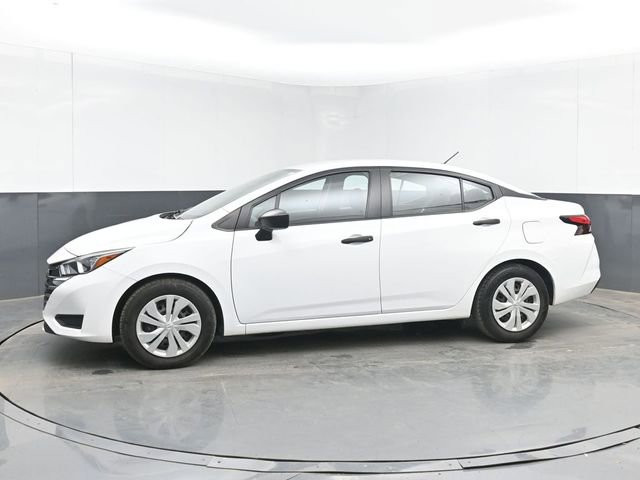 Used 2023 Nissan Versa S FWD image 11