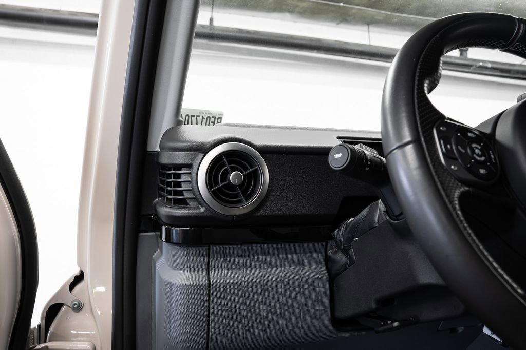 Used 2024 INEOS Grenadier Fieldmaster Edition image 24