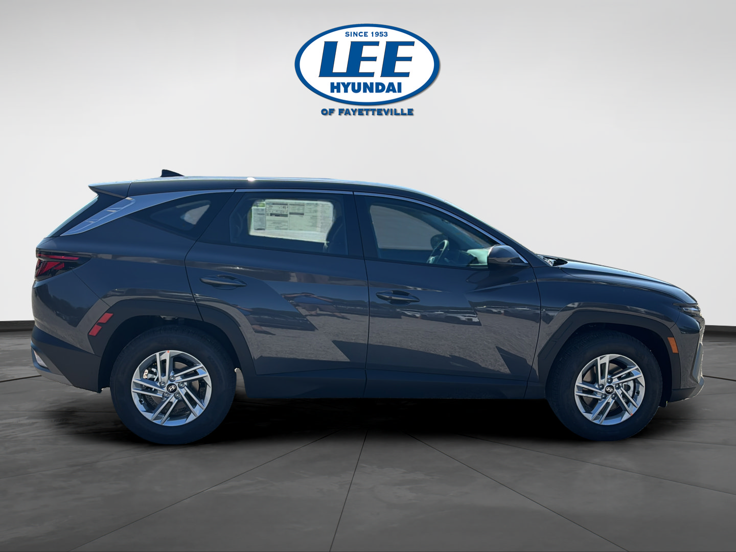 New 2026 Hyundai Tucson SE FWD image 2