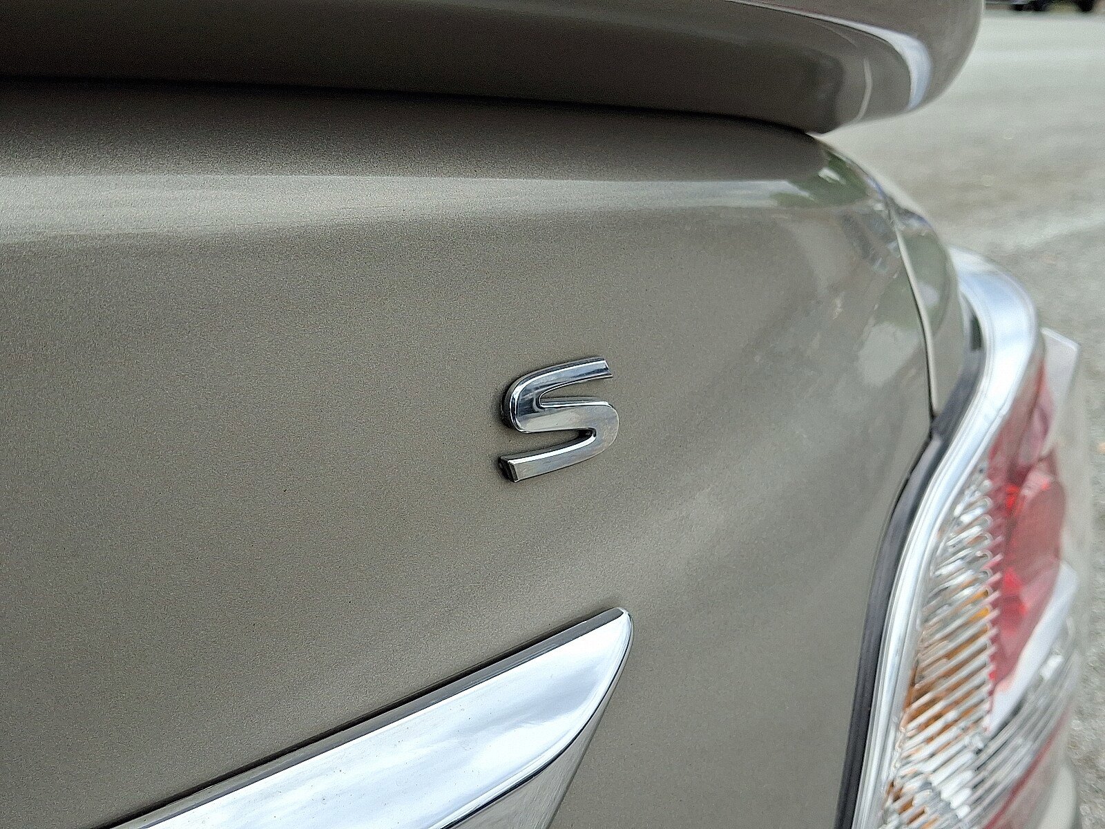Used 2014 Nissan Altima 2.5 S w/ Sport Value Package FWD image 29