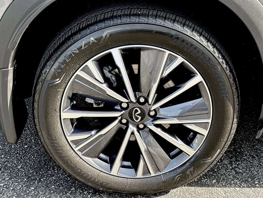 Certified 2026 INFINITI QX60 Luxe w/ Cargo Package image 33