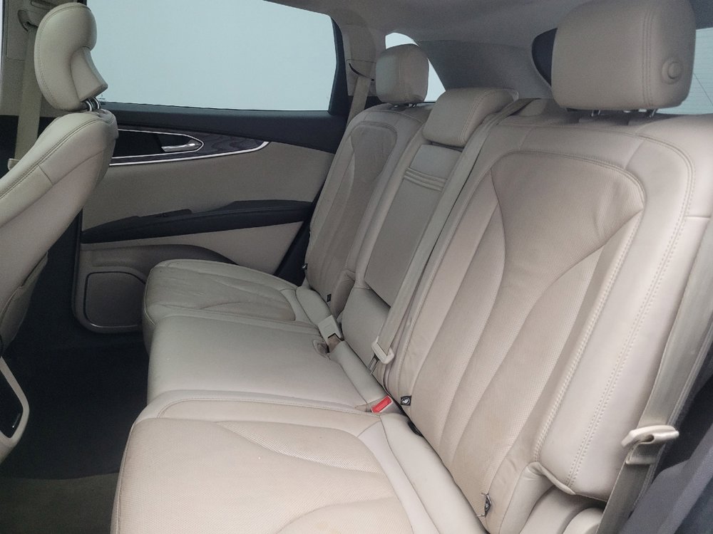 Used 2018 Lincoln MKX Reserve w/ Lincoln MKX Climate Package AWD/4WD image 18