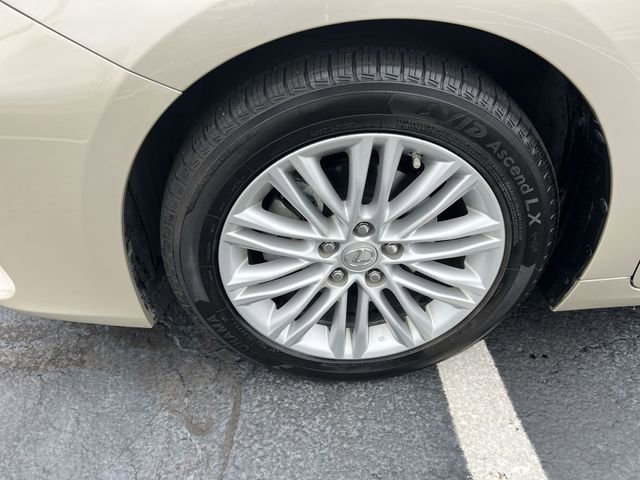 Used 2017 Lexus ES 350 w/ Luxury Package image 8