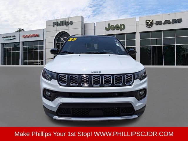 Used 2025 Jeep Compass Limited AWD/4WD image 8