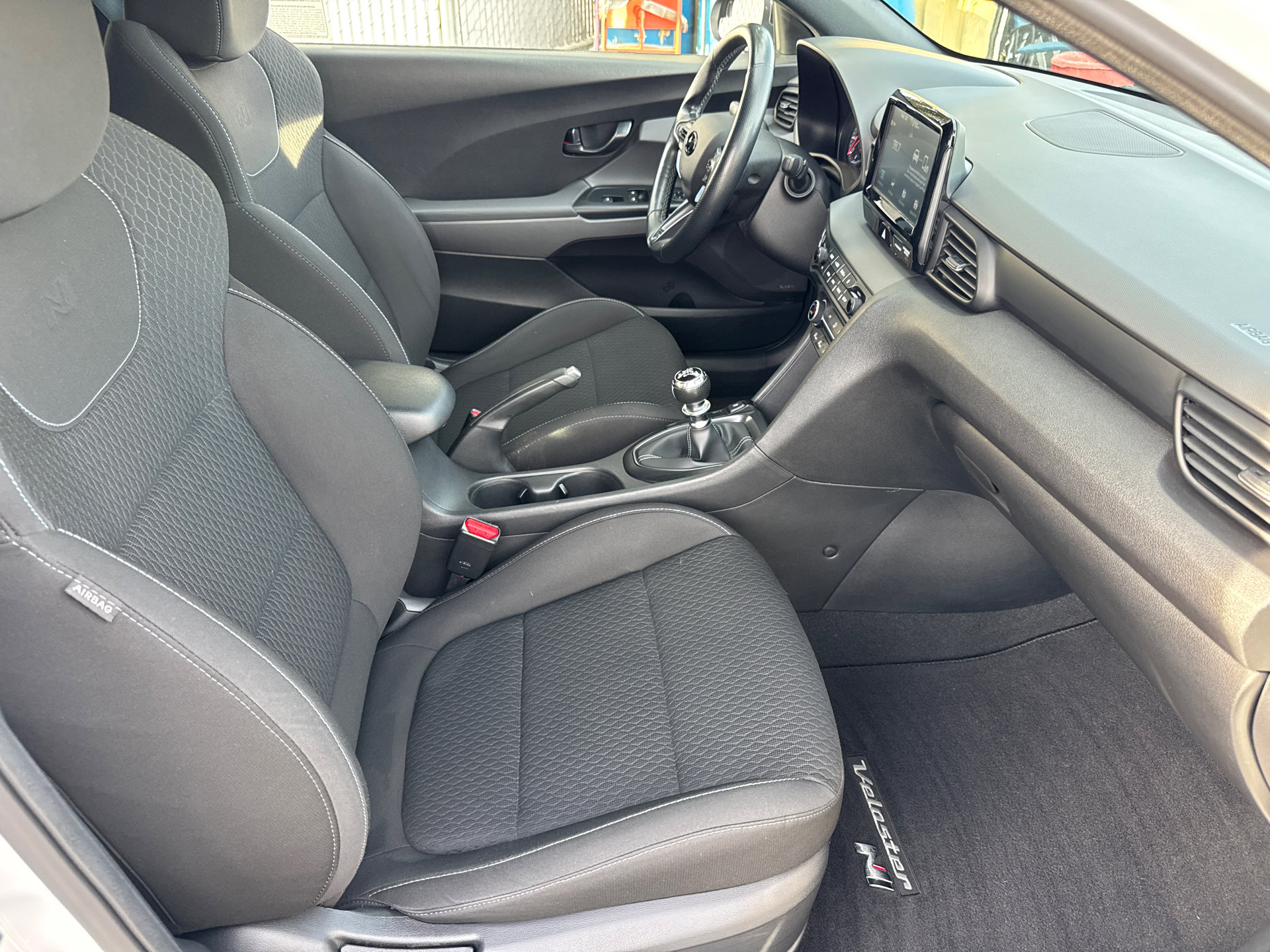 Used 2020 Hyundai Veloster N w/ Performance Package image 16