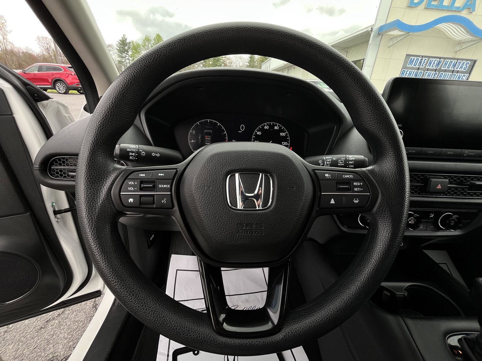 Certified 2024 Honda HR-V LX image 16