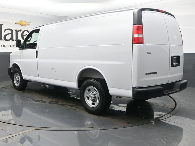 New 2026 Chevrolet Express 2500 image 14