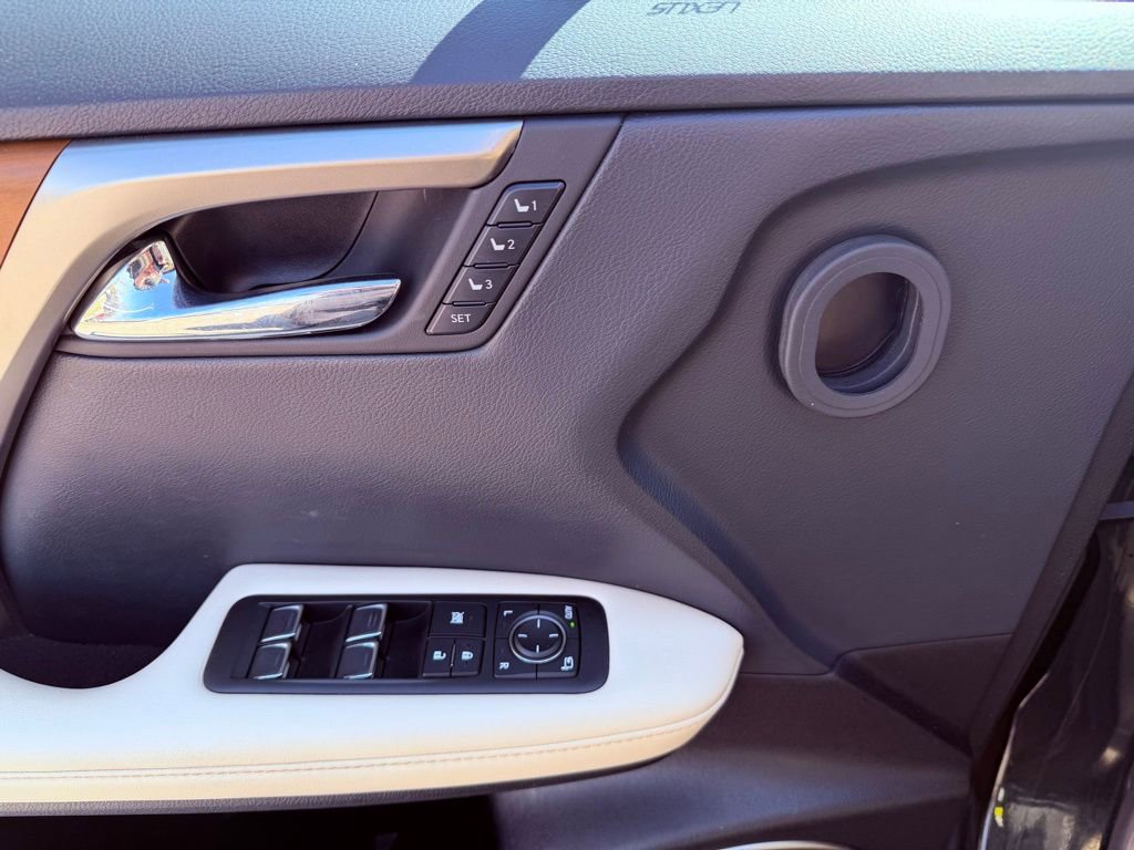 Used 2021 Lexus RX 350 AWD w/ Premium Package image 21