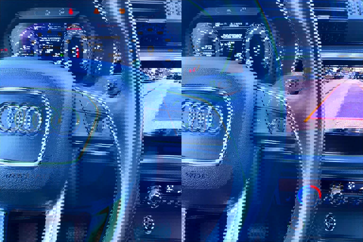 Used 2023 Audi Q3 2.0T Premium image 25