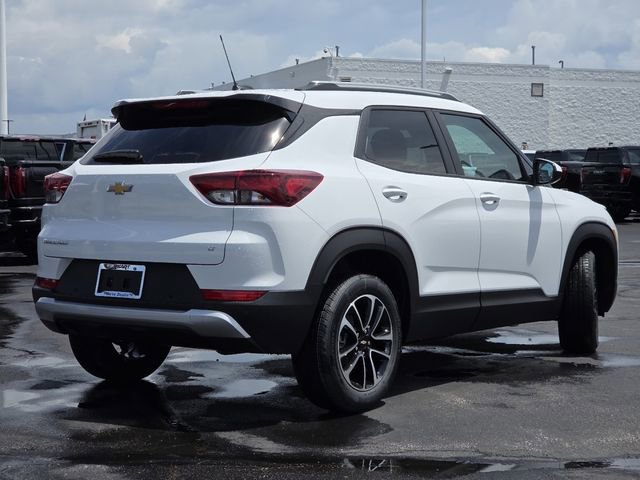 New 2026 Chevrolet TrailBlazer LT w/ Driver Confidence Package FWD image 19
