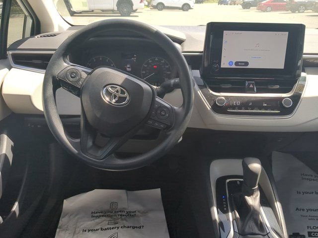 Used 2023 Toyota Corolla LE FWD image 14