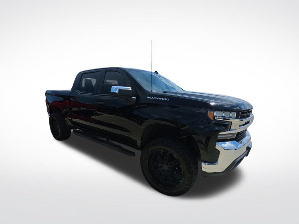 Used 2020 Chevrolet Silverado 1500 LT AWD/4WD image 3