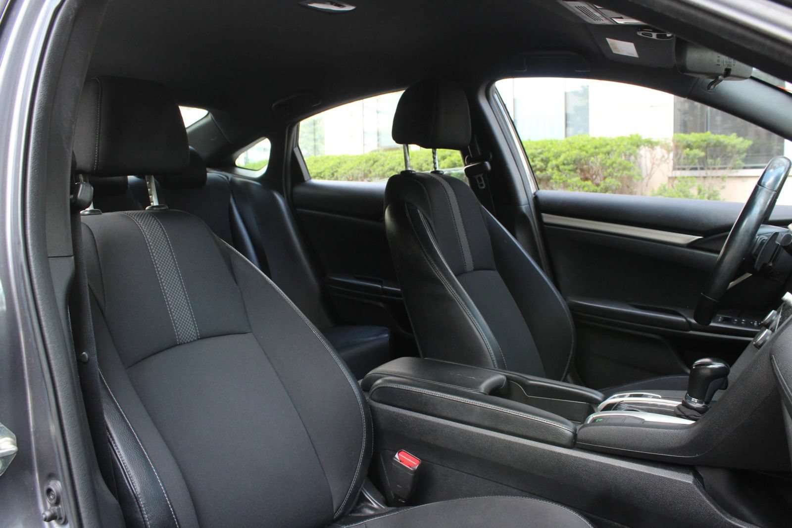 Used 2019 Honda Civic Sport image 27