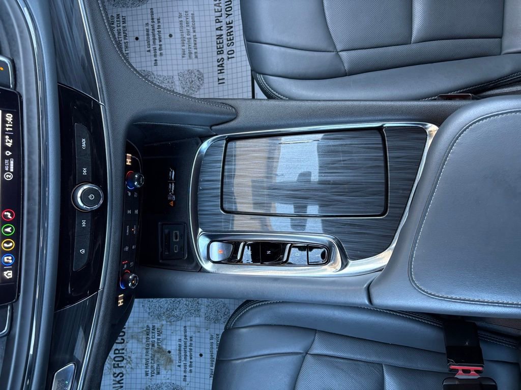 Used 2024 Buick Enclave Premium image 40