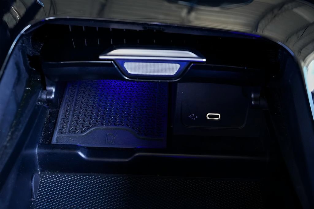 Used 2024 Mercedes-Benz CLE 300 4MATIC Cabriolet image 62