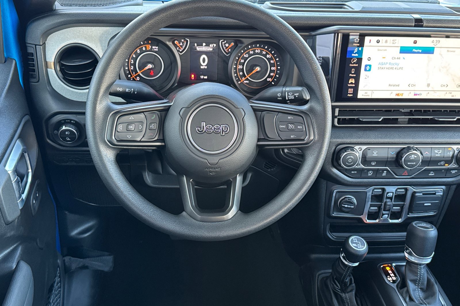 New 2026 Jeep Gladiator Sport image 13