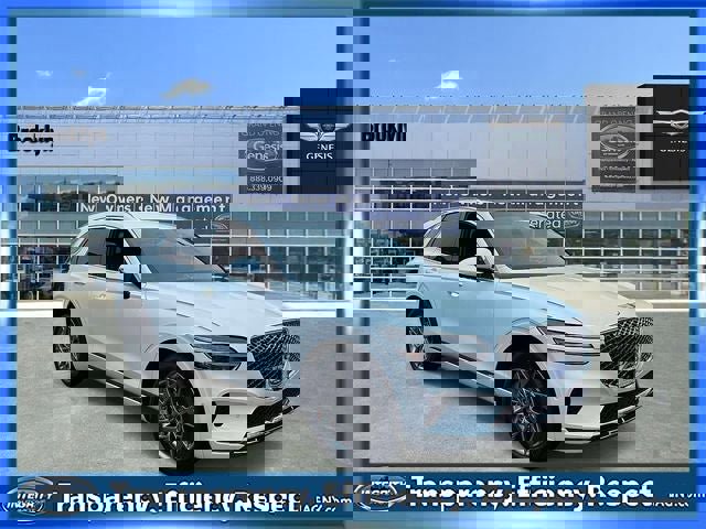 Used 2023 Genesis GV70 2.5T w/ Advanced Package image 1