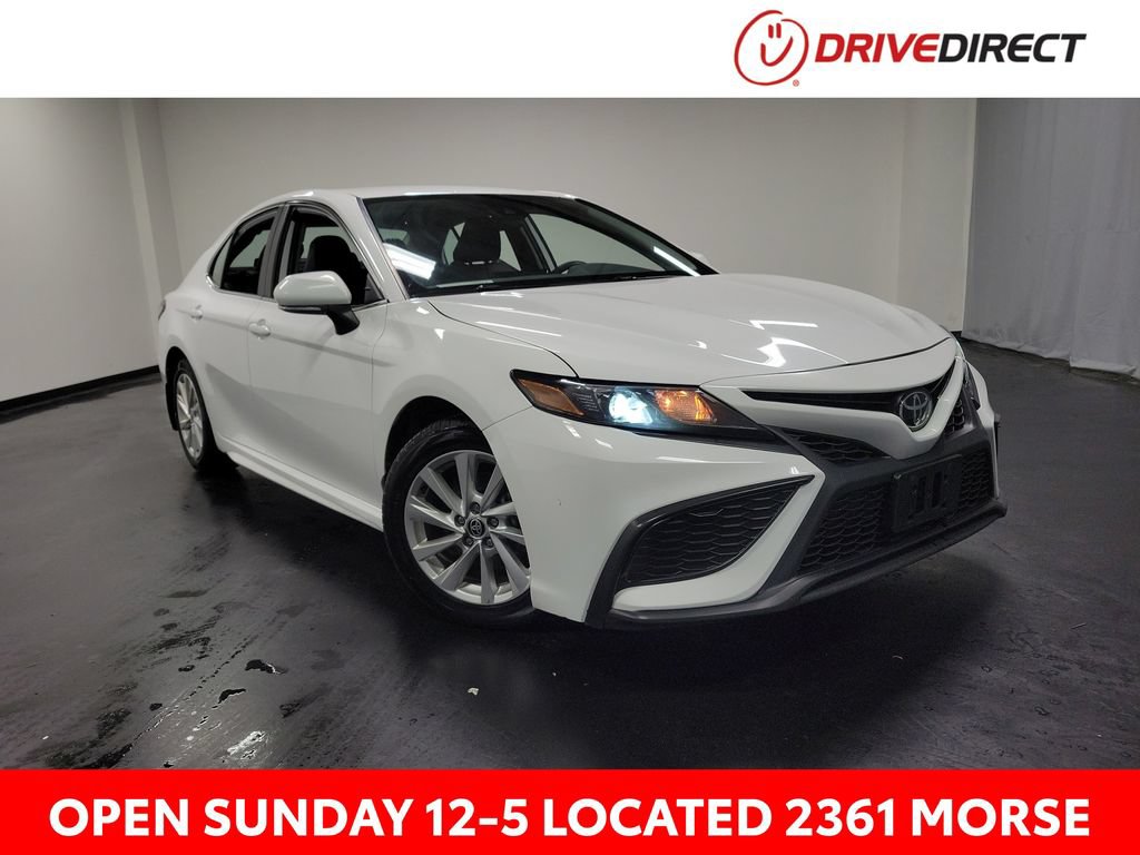 Used 2024 Toyota Camry SE