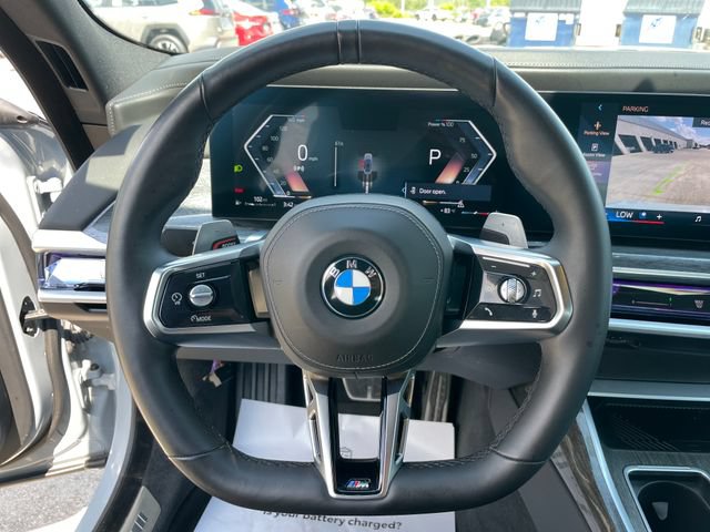 Used 2025 BMW 740i xDrive AWD/4WD image 25
