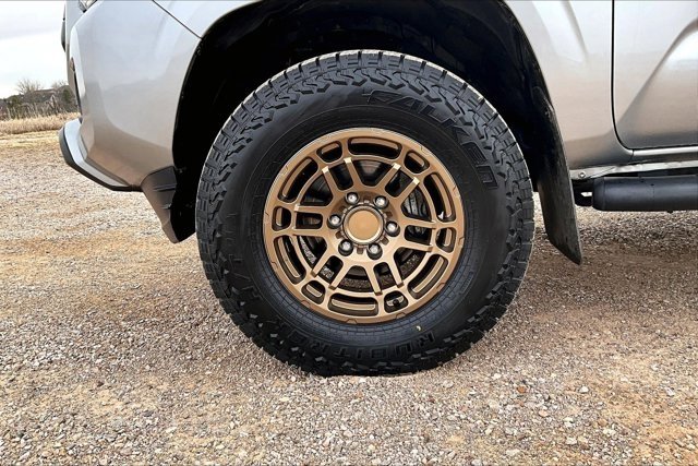 Used 2023 Toyota Tacoma SR5 image 30