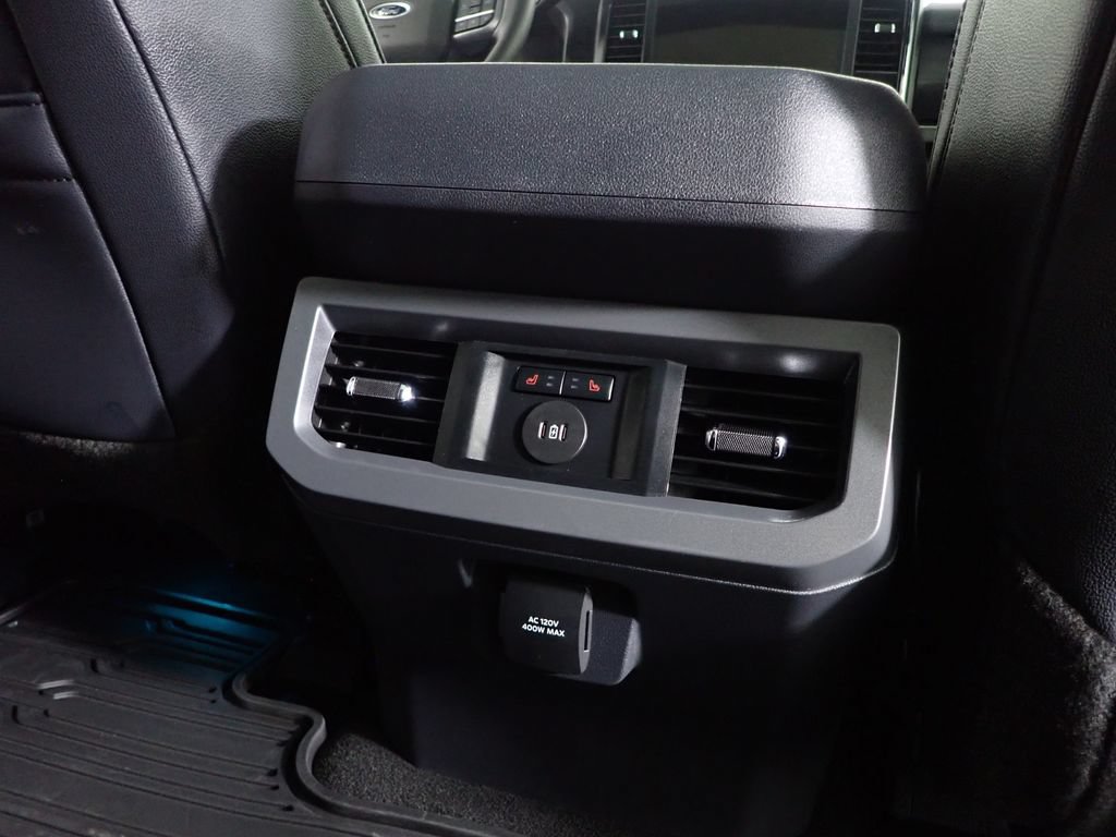 Used 2026 Ford F450 Lariat w/ Lariat Ultimate Package AWD/4WD image 40