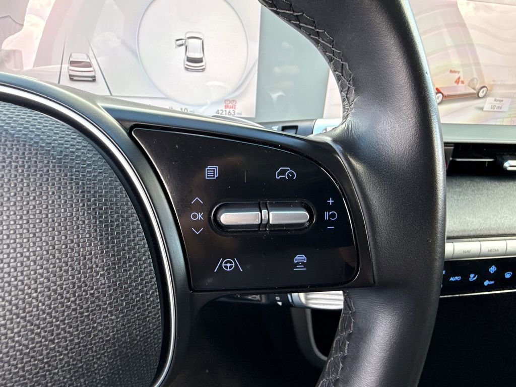 Used 2024 Hyundai Ioniq 5 SE image 30