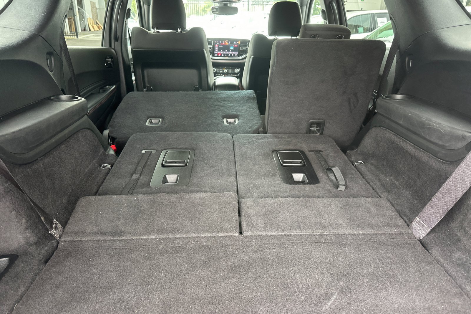 Used 2025 Dodge Durango GT RWD image 16