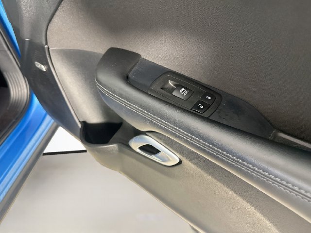Used 2023 Dodge Challenger SXT RWD image 28
