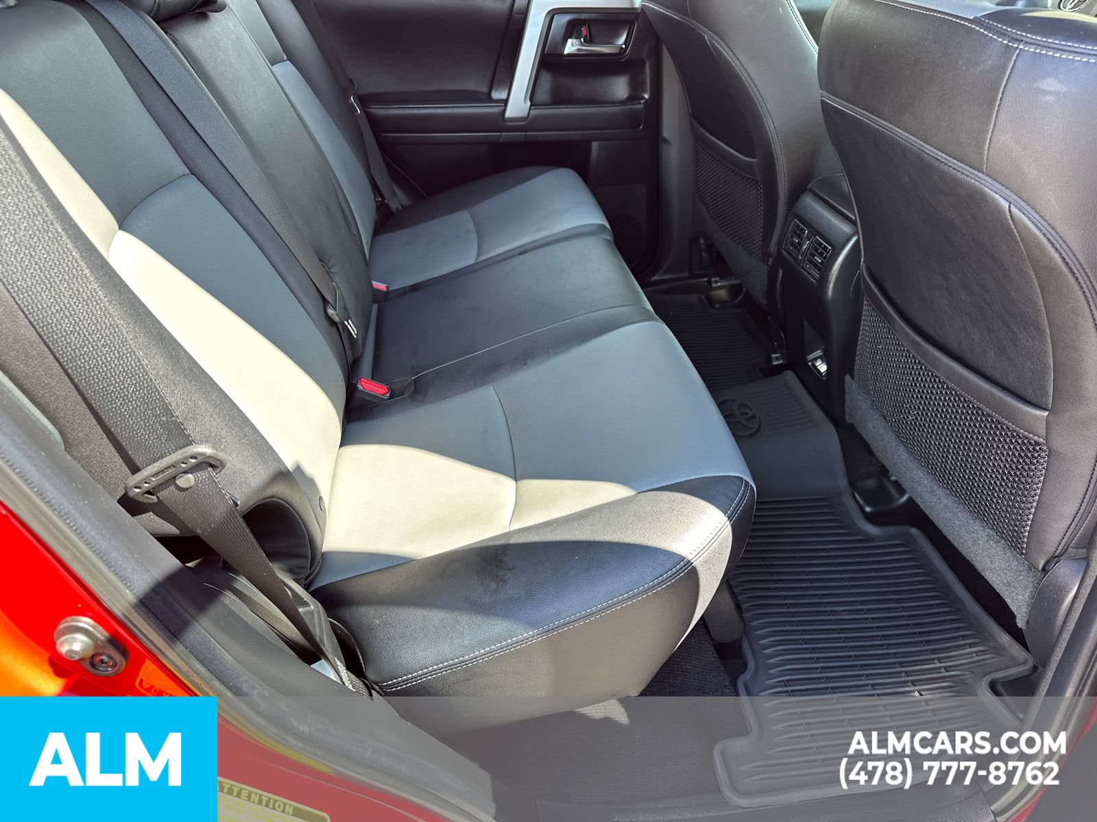 Used 2023 Toyota 4Runner SR5 Premium w/ Moonroof Package RWD image 17
