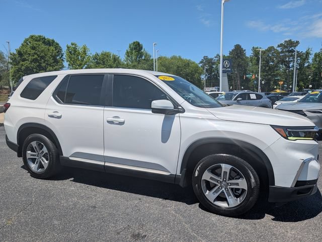 Used 2025 Honda Pilot EX-L image 31