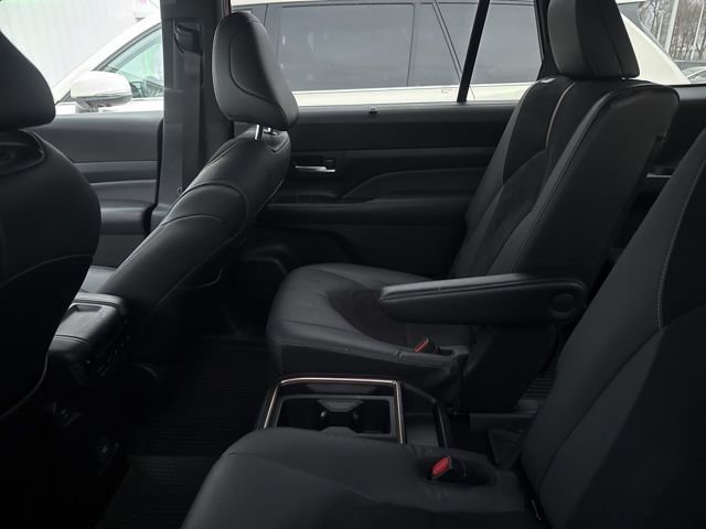 Certified 2024 Toyota Grand Highlander AWD Hybrid image 5