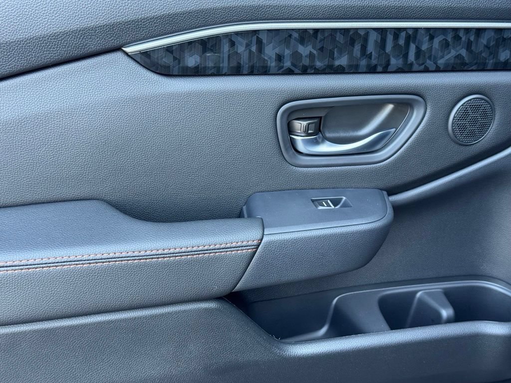 Certified 2026 Honda Passport TrailSport Elite image 15
