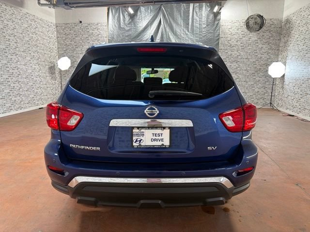 Used 2020 Nissan Pathfinder SV FWD image 6