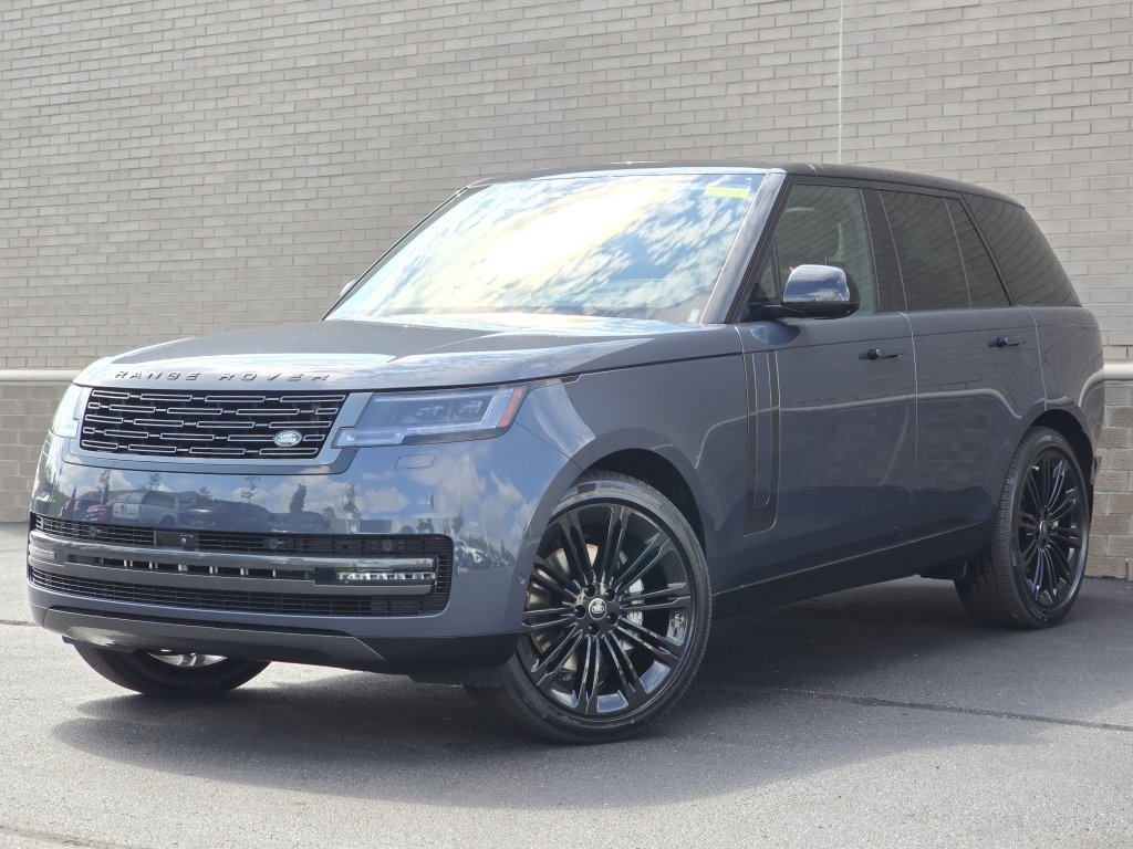 New 2025 Land Rover Range Rover SE