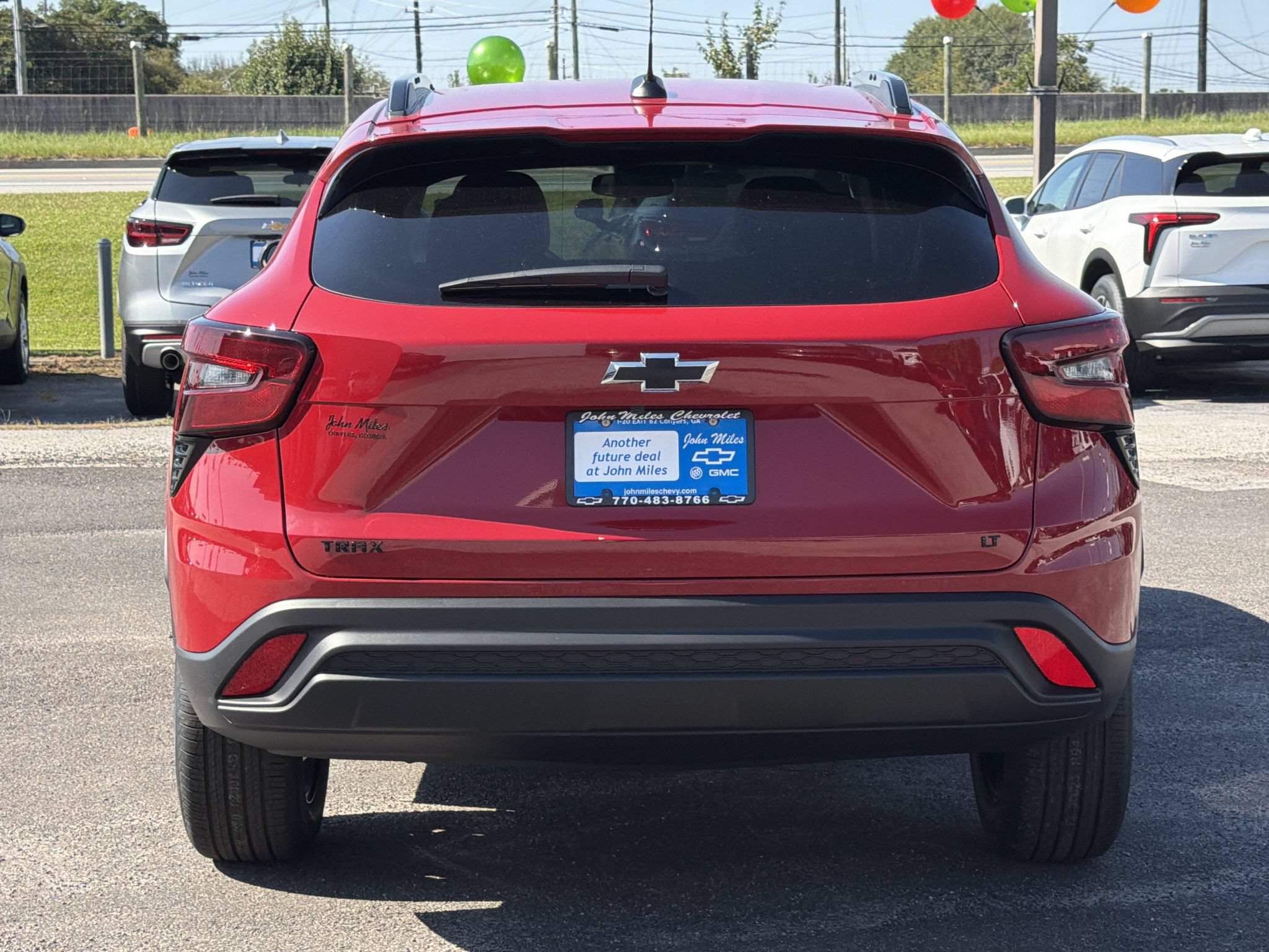 New 2026 Chevrolet Trax LT w/ Sunroof Package FWD image 5