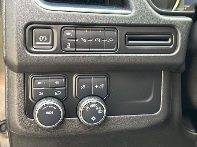 Used 2022 Chevrolet Tahoe LS AWD/4WD image 25