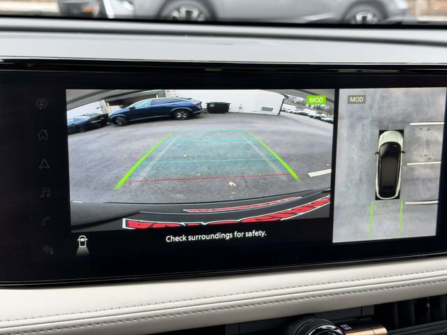 Used 2023 Nissan Ariya AWD image 19