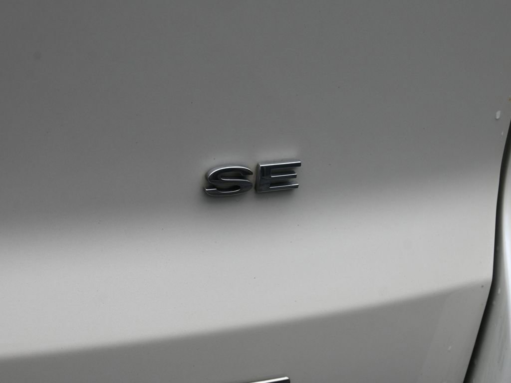 Used 2020 Ford EcoSport SE image 12