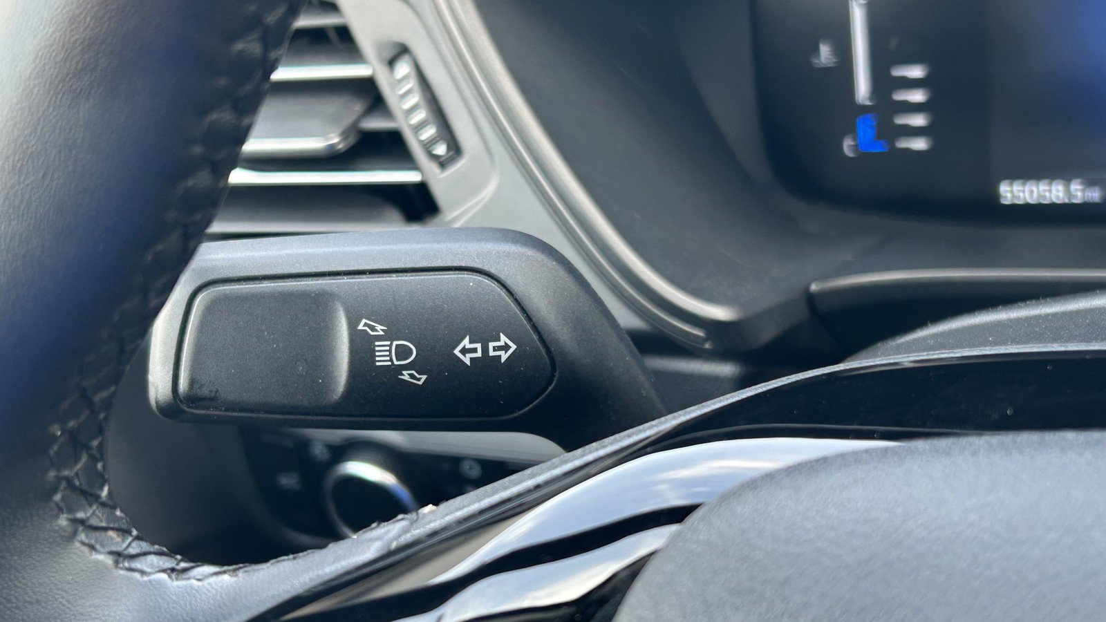 Used 2024 Ford Escape Active image 24