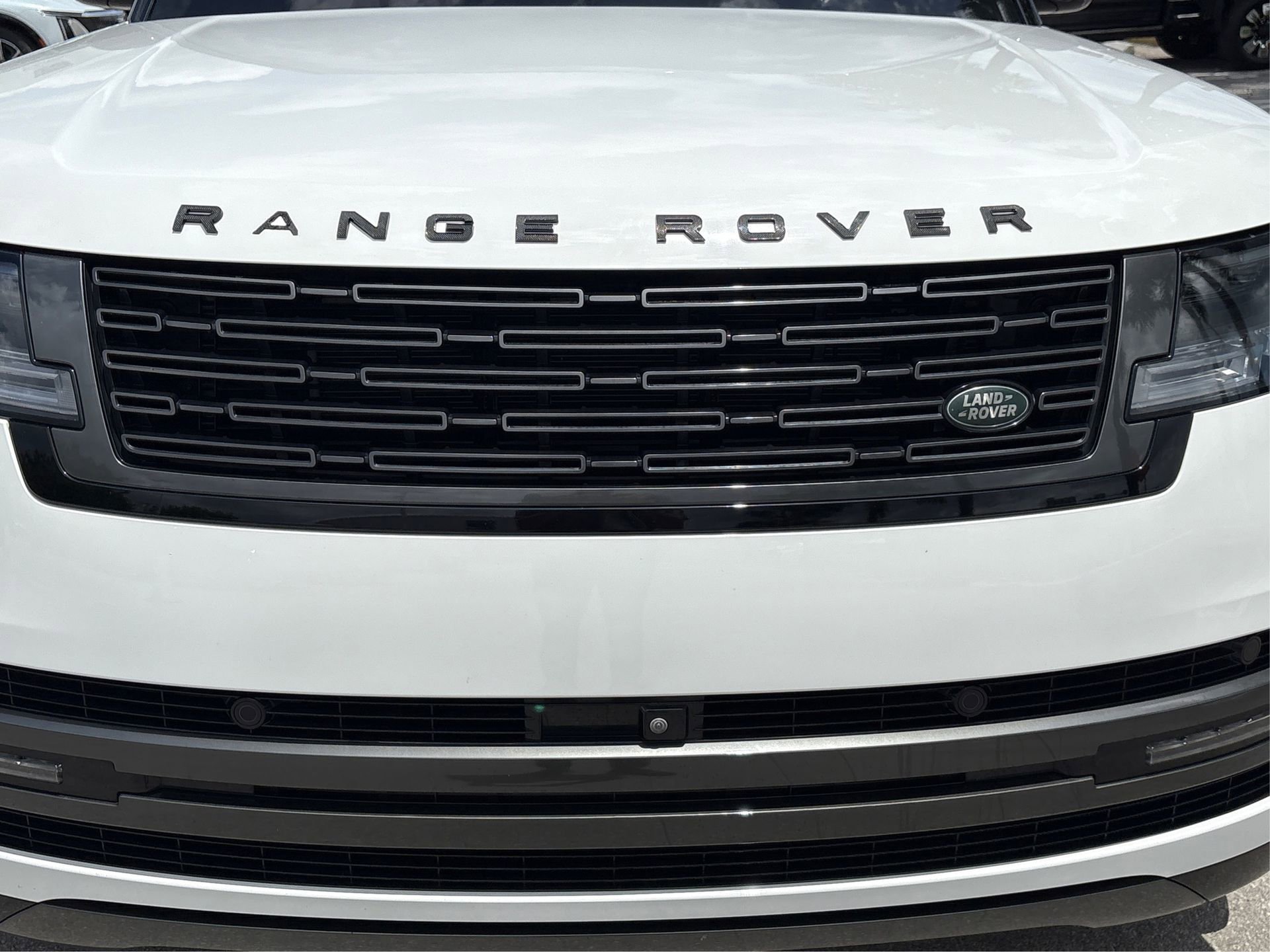 Used 2023 Land Rover Range Rover Long Wheelbase Autobiography AWD/4WD image 12