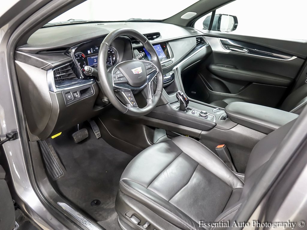Used 2024 Cadillac XT5 Premium Luxury image 10