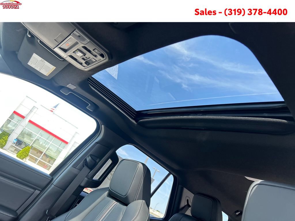 New 2026 Toyota 4Runner Limited AWD/4WD image 16