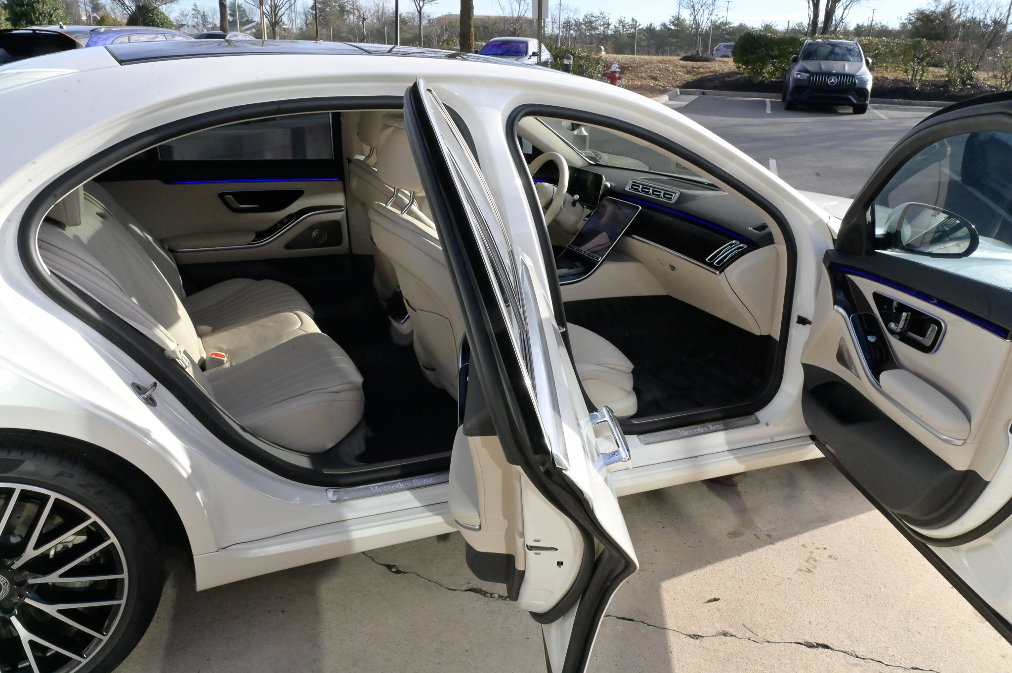 Used 2022 Mercedes-Benz S 580 4MATIC Sedan image 55