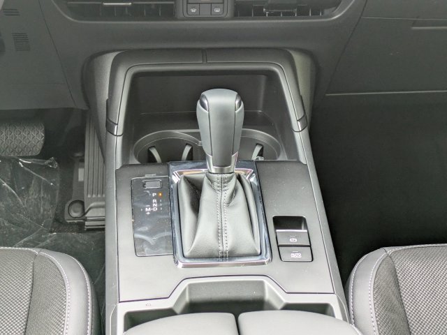 New 2026 MAZDA CX-5 Preferred AWD/4WD image 17