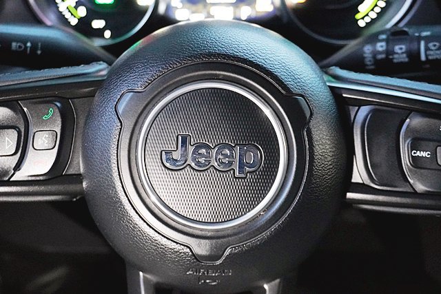 Used 2023 Jeep Wrangler Unlimited AWD/4WD image 48